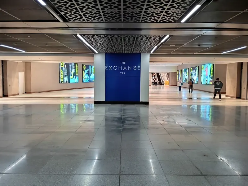 Indoor pedestrian link between TRX MRT and The Exchange TRX